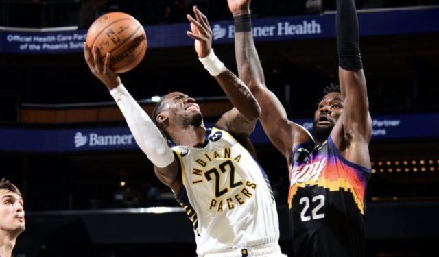 九游游戏中心-告别肿块成功复出 勒韦尔步行者首秀砍13+7